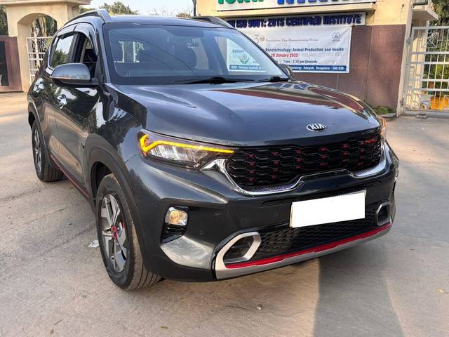 https://images10.gaadi.com/usedcar_image/4323918/original/processed_7171e73863d94ddd72ab5a703603d59d.jpg?imwidth=6401