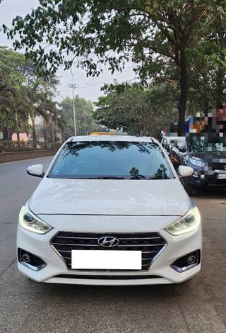 Hyundai Verna 2017-2020 Hyundai Verna CRDi 1.6 AT SX Option