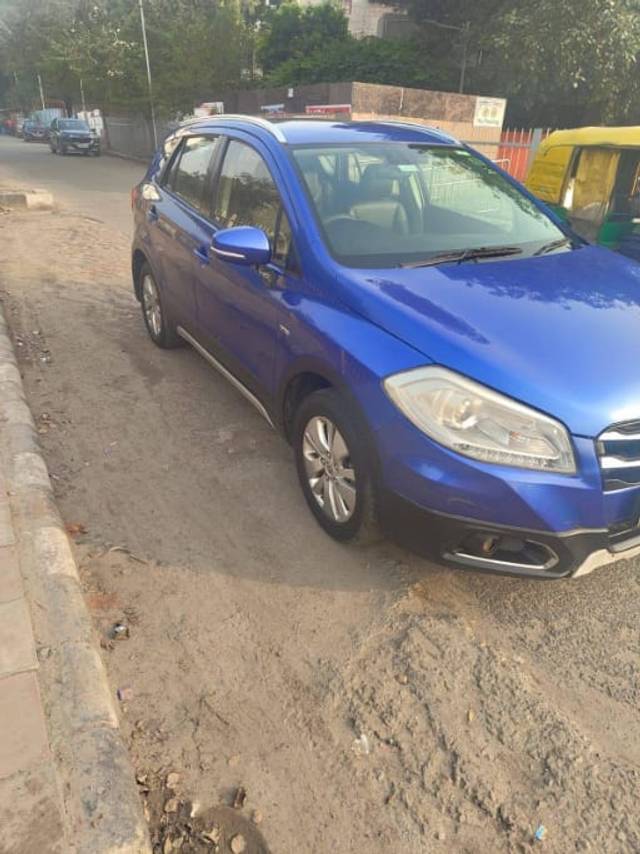 https://images10.gaadi.com/usedcar_image/4323991/original/cbbb1d3374bcf410037146b600e8533b.jpg?imwidth=6400