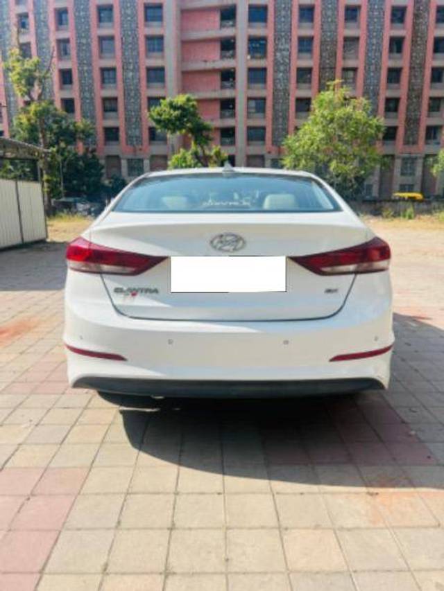 https://images10.gaadi.com/usedcar_image/4324002/original/c6f3ac2e1187df7a1397e149a0ef5937.jpeg?imwidth=6401