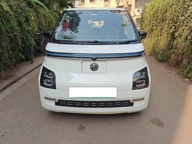 https://images10.gaadi.com/usedcar_image/4324020/original/processed_14ba604a1e626ed23580dee375bb770e.jpeg?imwidth=6400