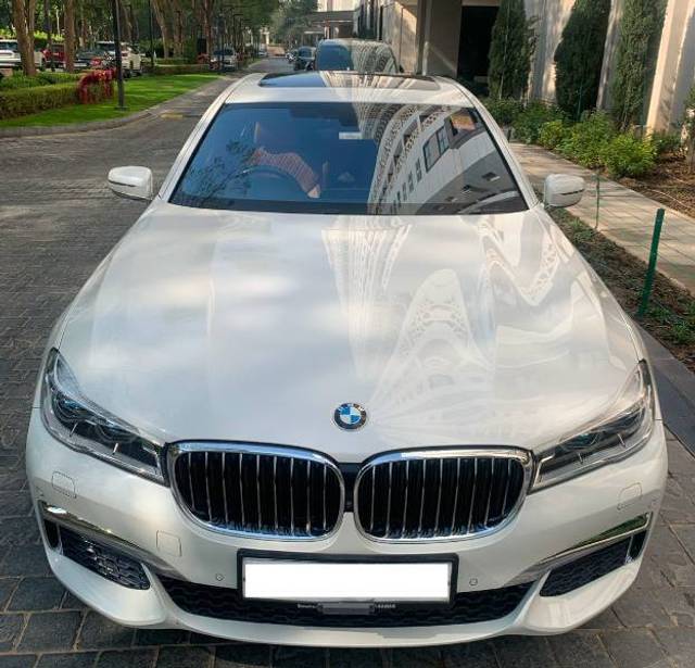 https://images10.gaadi.com/usedcar_image/4324031/original/ff516f73b6bec331daa13c8ecc5f3e0b.jpeg?imwidth=6400