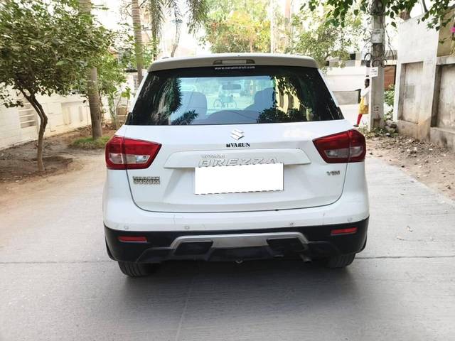 https://images10.gaadi.com/usedcar_image/4324094/original/processed_8b7c9307ef207341d200394ab9754889.jpg?imwidth=6401