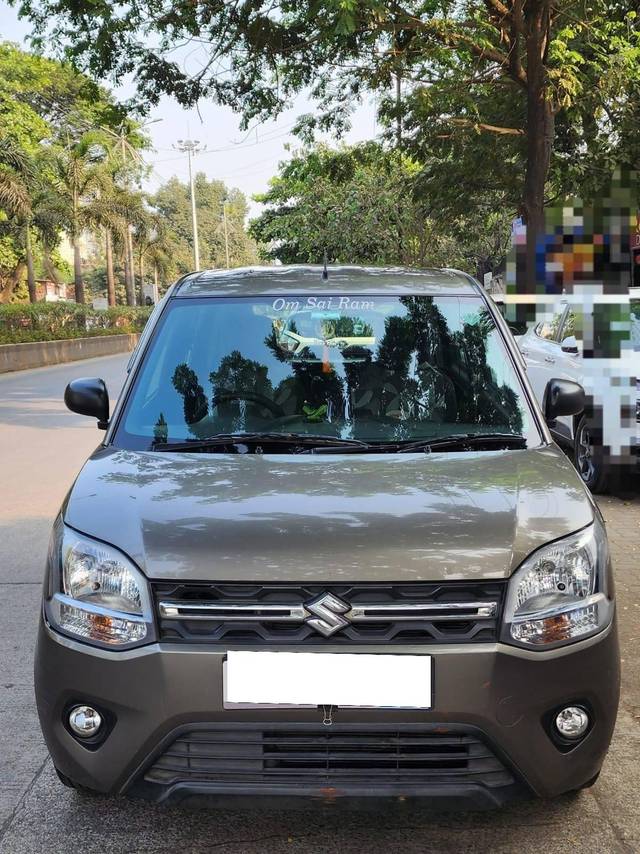 https://images10.gaadi.com/usedcar_image/4324159/original/processed_f3b141ea22f0f3cd2089775215e03ff7.jpg?imwidth=6400