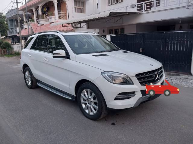 https://images10.gaadi.com/usedcar_image/4324240/original/c3996c5d202b698f3a4f8dfa918f0c85.jpg?imwidth=6400