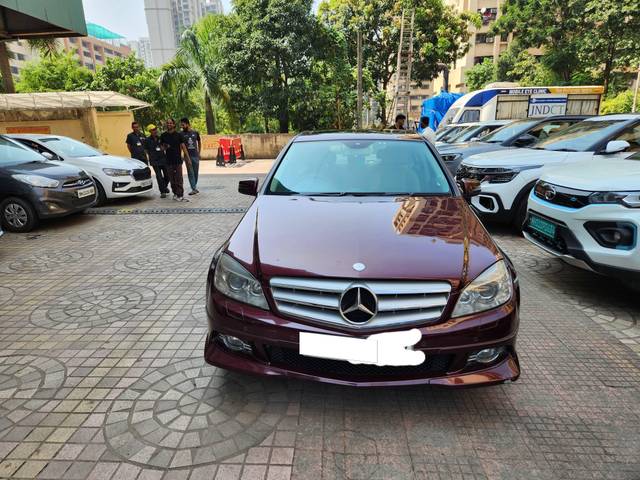 https://images10.gaadi.com/usedcar_image/4324269/original/processed_2fa957e1653da43adc9dcb64de9806b3.jpg?imwidth=6400