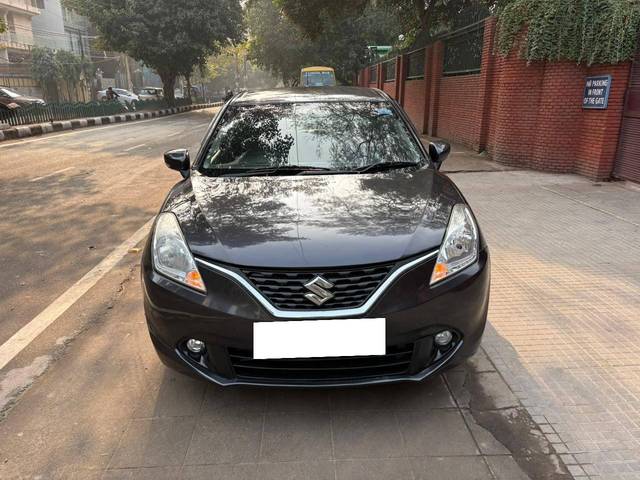 https://images10.gaadi.com/usedcar_image/4324291/original/processed_7d15aad8eb457c237a3eb930e6f39d23.jpg?imwidth=6400