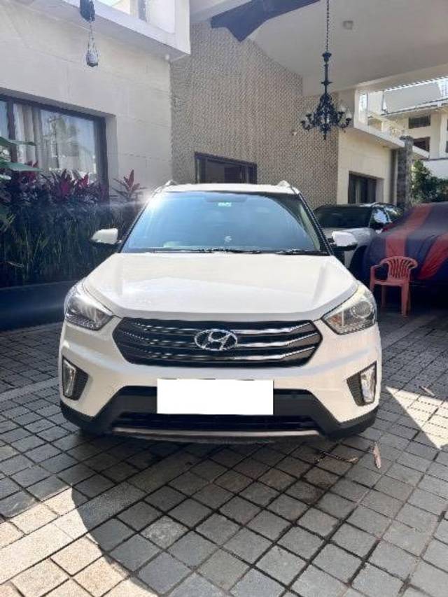 https://images10.gaadi.com/usedcar_image/4324543/original/processed_dccfa001-ac74-4b43-bd55-63a5025a5215.jpeg?imwidth=6402