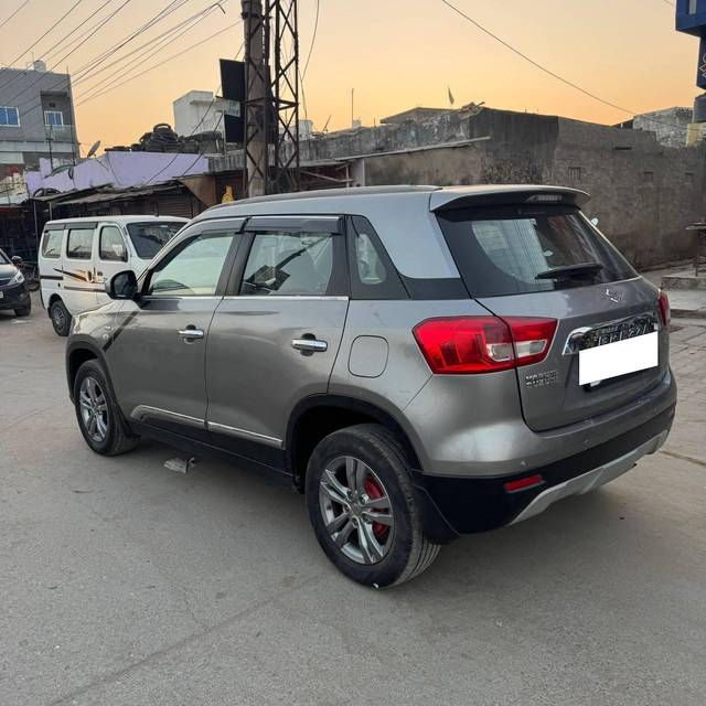 https://images10.gaadi.com/usedcar_image/4324577/original/processed_6ce594f8b062e3ab54a3d7c2ec9d9cac.jpg?imwidth=6402