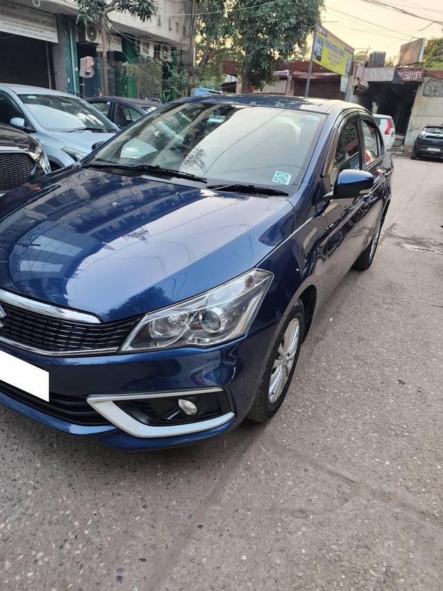 https://images10.gaadi.com/usedcar_image/4324666/original/processed_59743fa42c9c99e3fdaa9995e99e8d9a.jpg?imwidth=6402