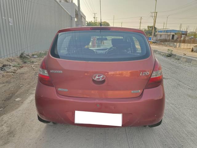 https://images10.gaadi.com/usedcar_image/4324714/original/processed_d8a06ce0829a249b93e72042ae37d6fa.jpg?imwidth=6402