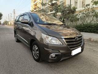 Toyota Innova Toyota Innova 2.5 VX (Diesel) 7 Seater BS IV