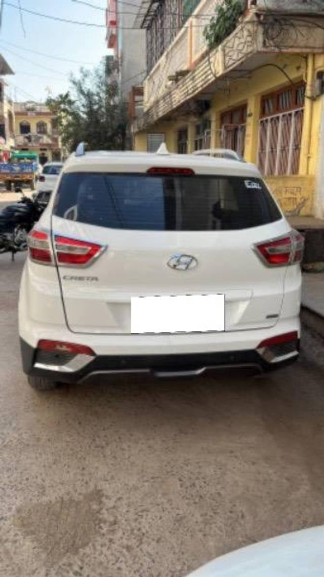 https://images10.gaadi.com/usedcar_image/4324884/original/processed_10a886e4-4ef8-4762-a725-049b37af4c91.jpeg?imwidth=6401