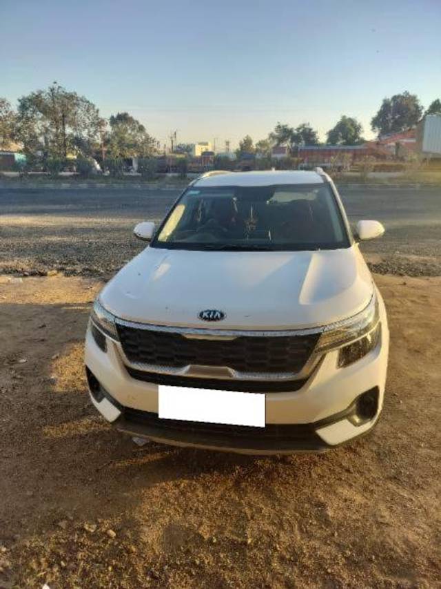 https://images10.gaadi.com/usedcar_image/4325086/original/processed_b0a176a0-3557-4e1b-8ca3-23b6f0131804.jpg?imwidth=6400