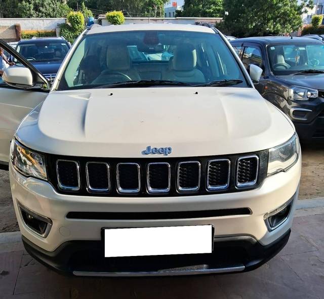 https://images10.gaadi.com/usedcar_image/4325134/original/processed_e8860443e00450bf69521f86de6791bc.jpg?imwidth=6400