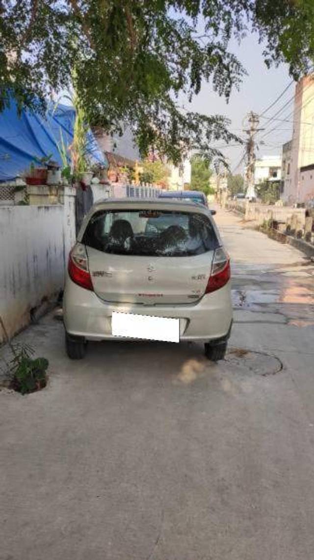 https://images10.gaadi.com/usedcar_image/4325219/original/5fb62bfaee252a9232f9762c6c12e9e1.jpg?imwidth=6401