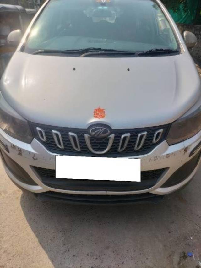 https://images10.gaadi.com/usedcar_image/4325226/original/processed_be4a2fc1-c49a-4144-a270-a9b6fd2a16b0.jpg?imwidth=6400