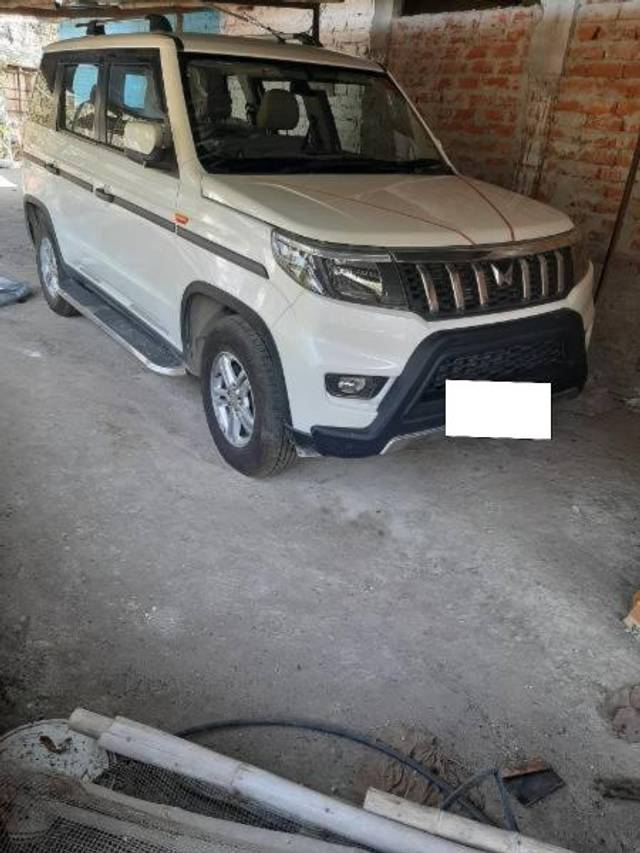 https://images10.gaadi.com/usedcar_image/4325448/original/processed_ec9df725-1ca1-407c-a2ca-07b0caab26bd.jpg?imwidth=6400