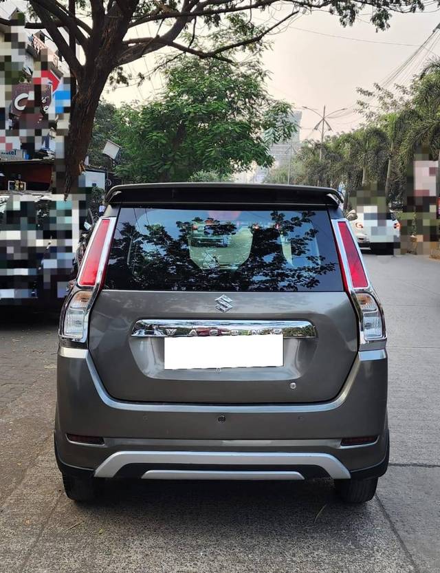 https://images10.gaadi.com/usedcar_image/4325481/original/processed_d095198a6880afad31601d50b7610d42.jpg?imwidth=6401