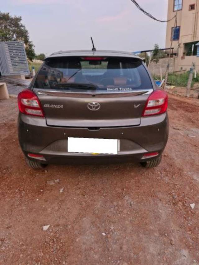 https://images10.gaadi.com/usedcar_image/4325511/original/processed_d73b2e8b-8f83-4280-bab4-1512e7208daa.jpg?imwidth=6402