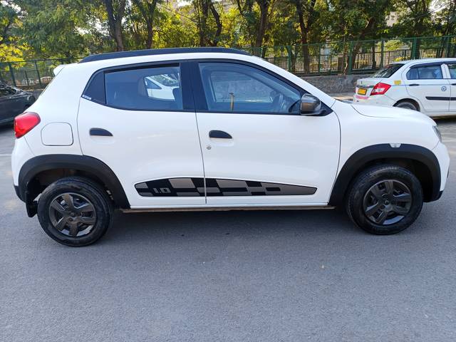 https://images10.gaadi.com/usedcar_image/4325644/original/d927500c72065355939d4e9b96015338.jpg?imwidth=6401