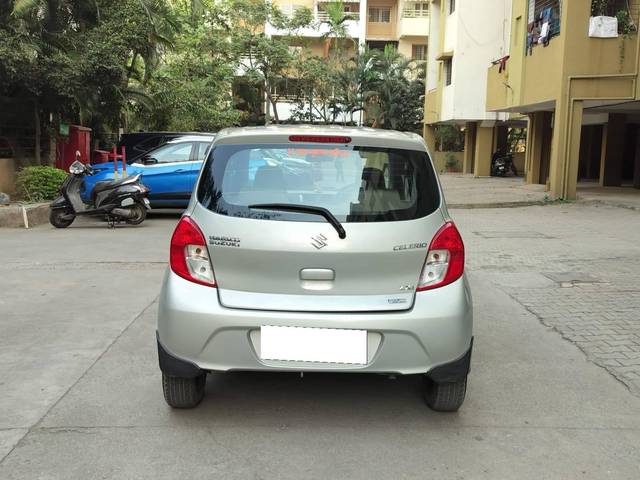 https://images10.gaadi.com/usedcar_image/4325675/original/processed_07f3e2cf5003331158312a8204623b4a.jpg?imwidth=6402