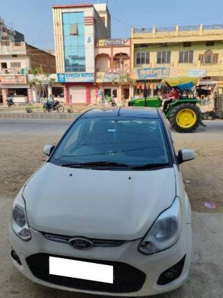 Ford Figo 2012-2015 Ford Figo Diesel Titanium