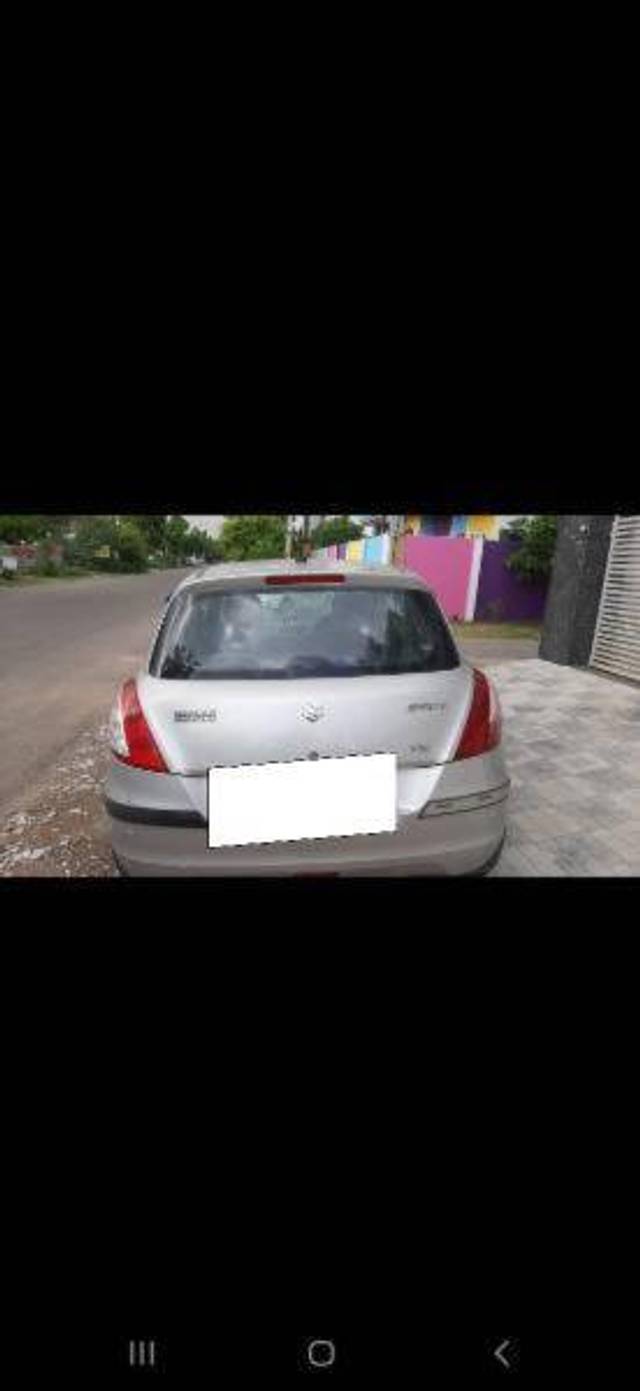 https://images10.gaadi.com/usedcar_image/4325758/original/92b214e9c00083a9565d2c2f5dfd153d.jpg?imwidth=6401