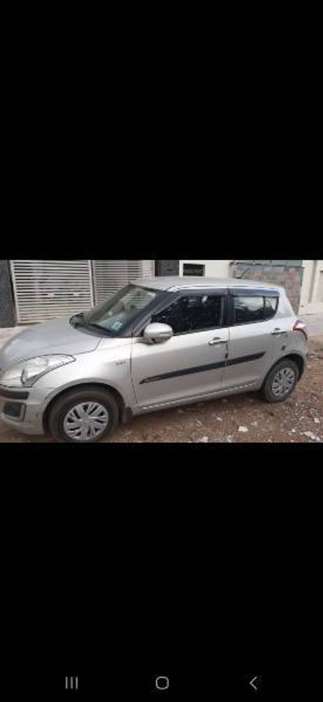 https://images10.gaadi.com/usedcar_image/4325758/original/dffc5086f87f5ab16b9101cc3b73dd2b.jpg?imwidth=6402