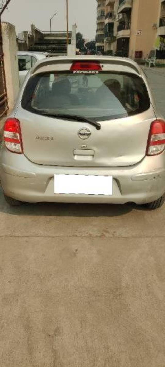 https://images10.gaadi.com/usedcar_image/4325867/original/processed_f63a9987-c6a9-4254-95f5-f16ed1860b2b.jpg?imwidth=6401