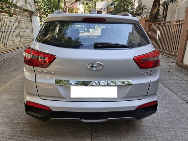 https://images10.gaadi.com/usedcar_image/4325947/original/processed_05d5f4e38affae00709dd9d3d77e354e.jpg?imwidth=6401