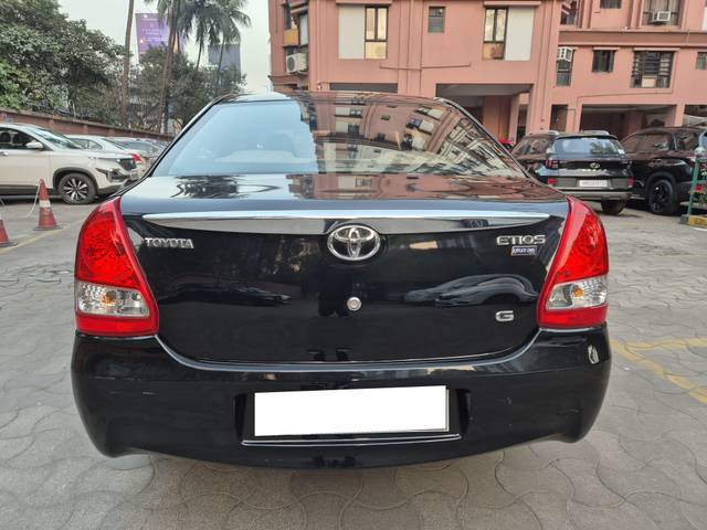 https://images10.gaadi.com/usedcar_image/4325948/original/processed_b8285c4a2362edaa817f875cb57de7e5.jpg?imwidth=6402