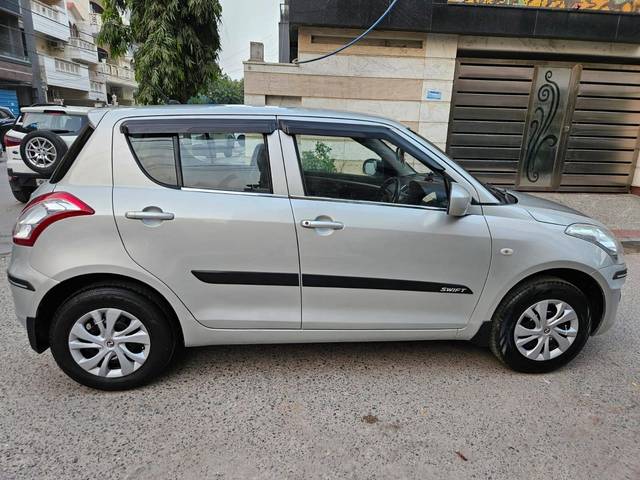 https://images10.gaadi.com/usedcar_image/4325976/original/processed_d306b2fceca9cdd89719a5f77183578d.jpg?imwidth=6401