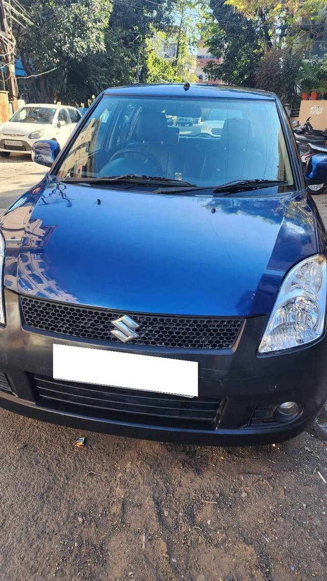 https://images10.gaadi.com/usedcar_image/4325980/original/processed_ef6390fe-29a7-414a-bb5a-ecdf47b31561.jpeg?imwidth=6401