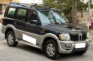 Mahindra Scorpio 2009-2014 Mahindra Scorpio VLX 2WD AIRBAG AT BSIV