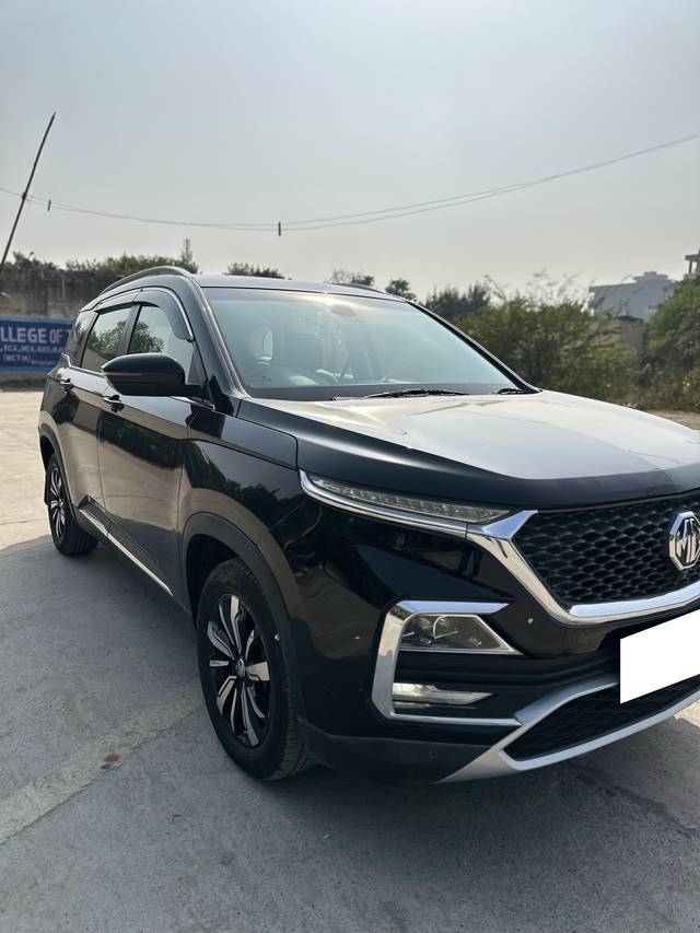 https://images10.gaadi.com/usedcar_image/4326029/original/processed_2f9b660e54b9205fcbe083f788129a91.jpg?imwidth=6400