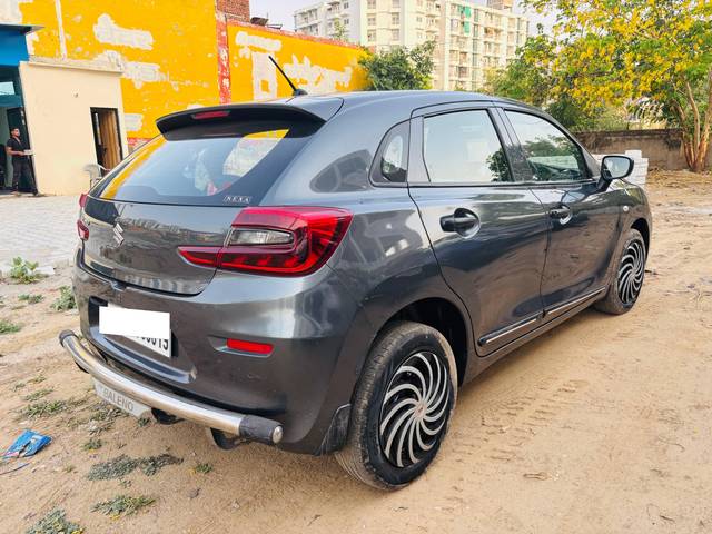 https://images10.gaadi.com/usedcar_image/4326063/original/processed_0a664b04-a182-44d5-b0f6-22614e51d981.jpg?imwidth=6401
