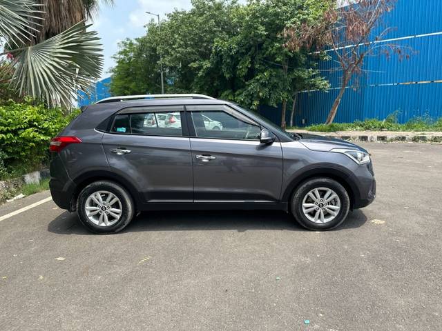 https://images10.gaadi.com/usedcar_image/4326087/original/488431c352cc33628049b63043306933.jpg?imwidth=6401