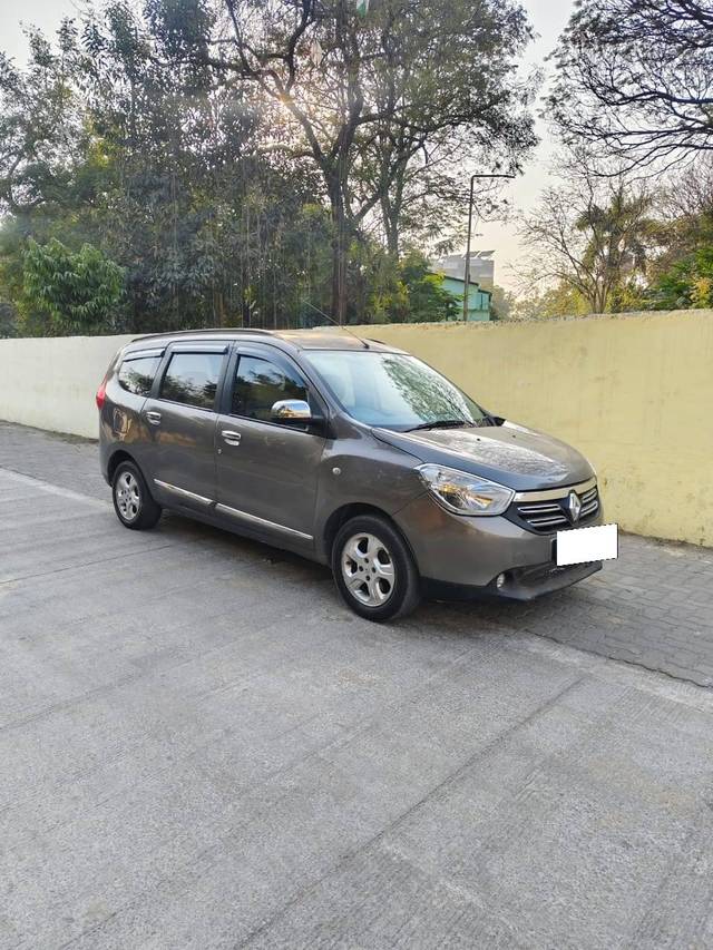 https://images10.gaadi.com/usedcar_image/4326211/original/processed_523deb49a0eb9ff9842bdcf540542663.jpg?imwidth=6400