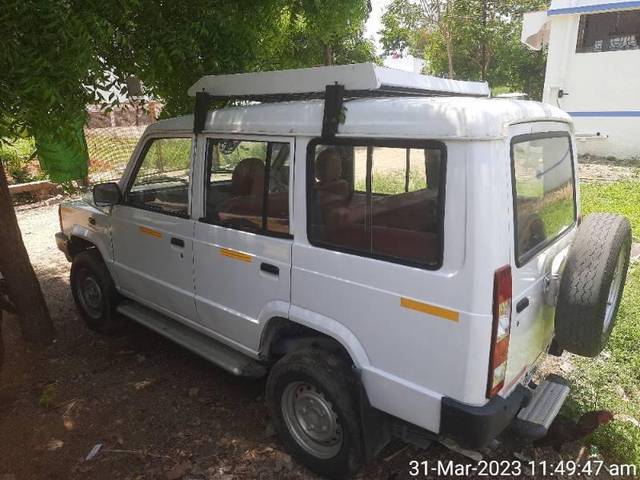 https://images10.gaadi.com/usedcar_image/4326241/original/processed_4918507b-eae1-4bb9-8d57-0e1a85c40219.jpg?imwidth=6402