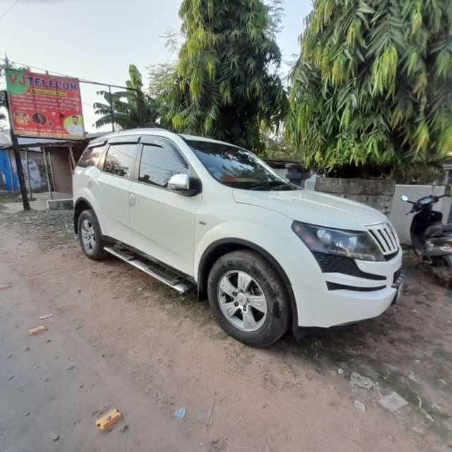 https://images10.gaadi.com/usedcar_image/4326395/original/processed_1f02ece5-c548-4d6d-9869-0e68982c7c76.jpg?imwidth=6402