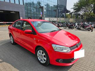 Volkswagen Vento 2010-2014 Volkswagen Vento Petrol Highline AT