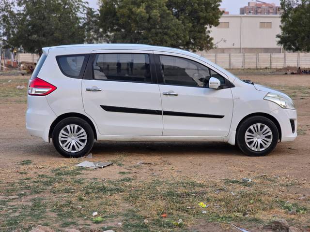 https://images10.gaadi.com/usedcar_image/4326493/original/processed_fca2309248e5698997ac961eb0204735.jpg?imwidth=6401