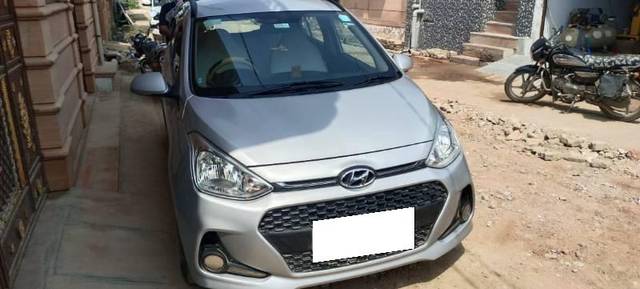 https://images10.gaadi.com/usedcar_image/4326620/original/processed_ba55d971-e93e-4374-b974-b66c3ed5e79f.jpg?imwidth=6400