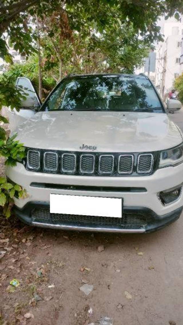 https://images10.gaadi.com/usedcar_image/4326646/original/88666e710149f19028ff0a374dc53558.jpg?imwidth=6400