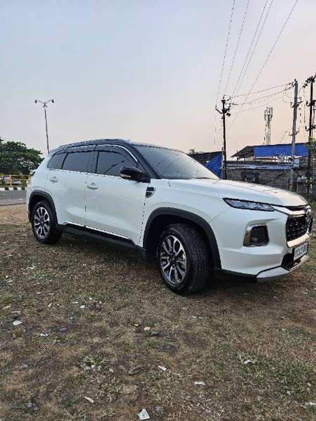 https://images10.gaadi.com/usedcar_image/4326708/original/processed_f5437c93-6a38-40e4-978e-2416d9e91a30.jpg?imwidth=6400