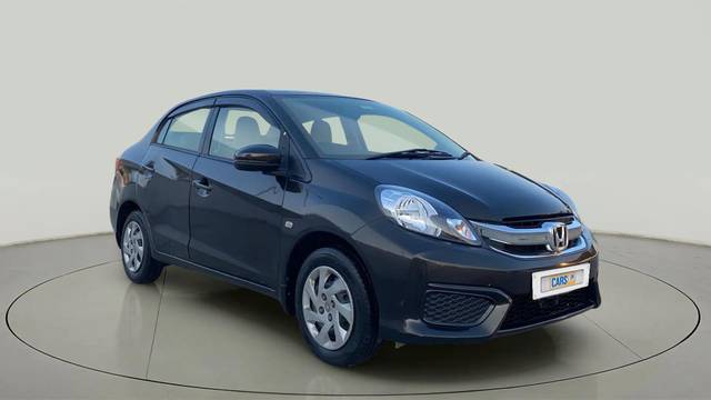 https://images10.gaadi.com/usedcar_image/4326710/original/00645eddefc0586e60a702b43ae0de10.jpg?imwidth=6400