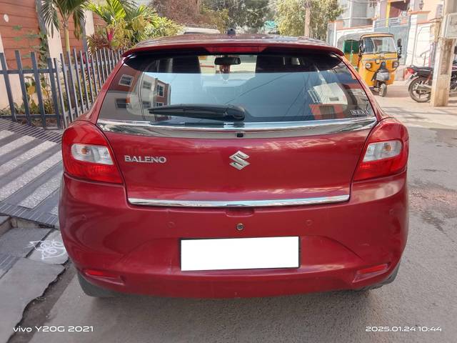 https://images10.gaadi.com/usedcar_image/4326732/original/processed_7e373749ebd770f46f8f610092cf4baf.jpg?imwidth=6402