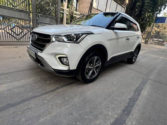 https://images10.gaadi.com/usedcar_image/4326788/original/processed_87e680d6946471f8fc68b5e5d7eedc27.jpg?imwidth=6402