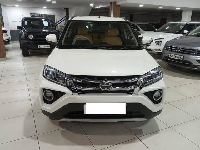 https://images10.gaadi.com/usedcar_image/4326859/original/processed_93b3ef25c9d0927b11aab3a3981dfa03.jpeg?imwidth=6402